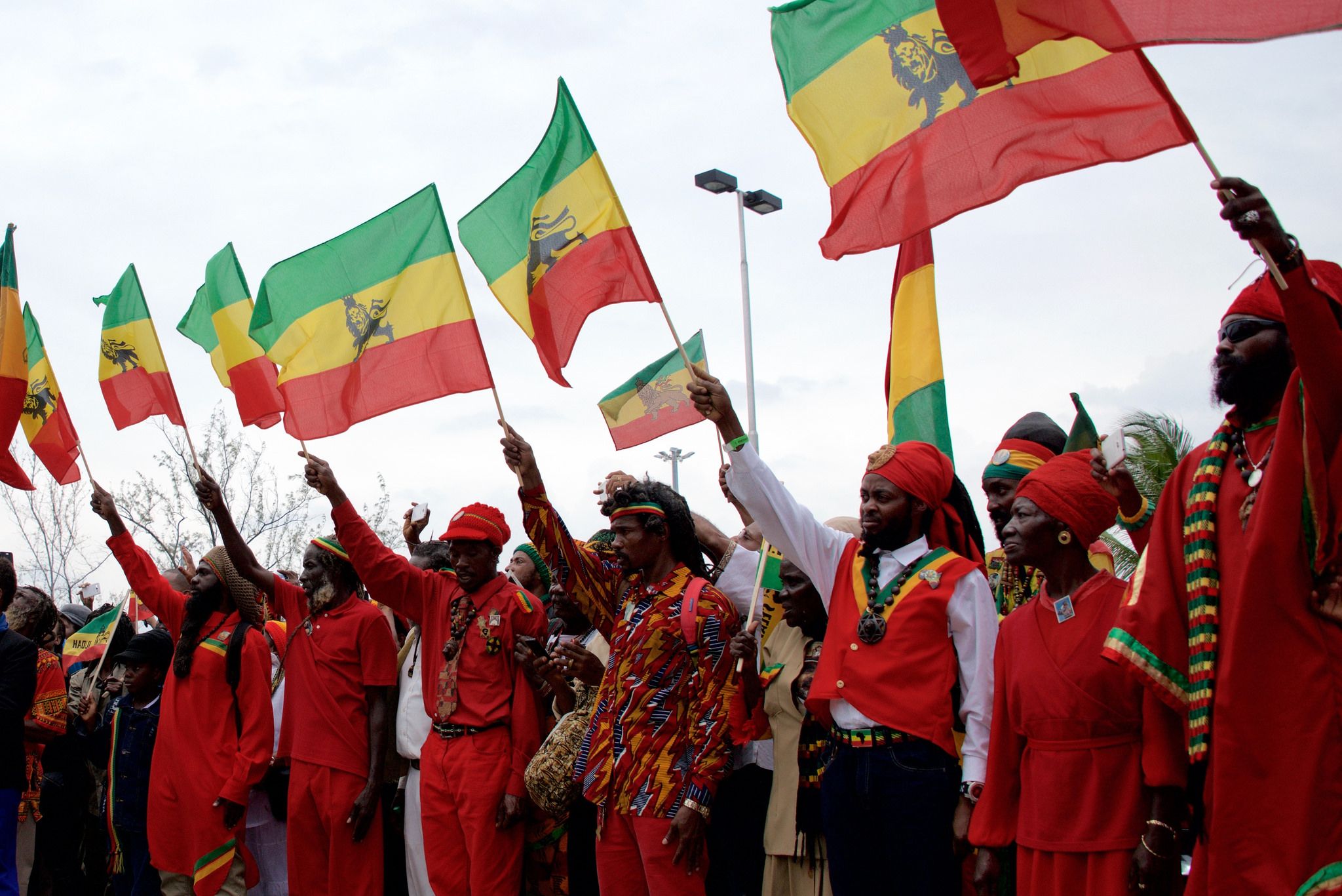 Geschwënn - Arméi "Rastafara Flag" Linnen Dreadbag