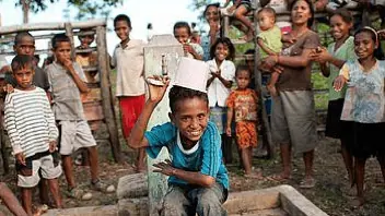 Plan International – Patenschaft Plan International Kindern schützen und helfen