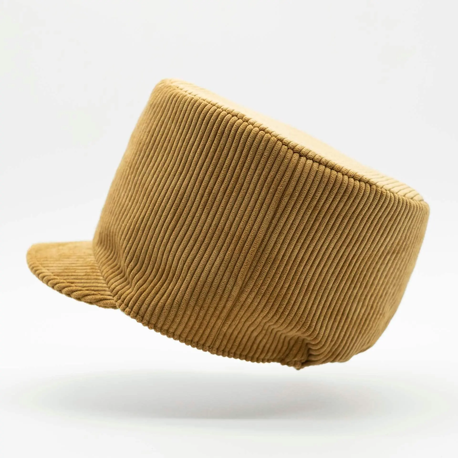 Rasta Cap Dreadlocks Mütze aus beigebraunem Cord Rasta Cap aus Cord